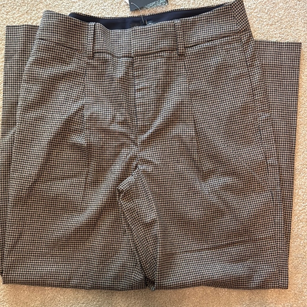 Banana Republic Houndstooth Dress Pants - Black and beige size 14 31” inseam